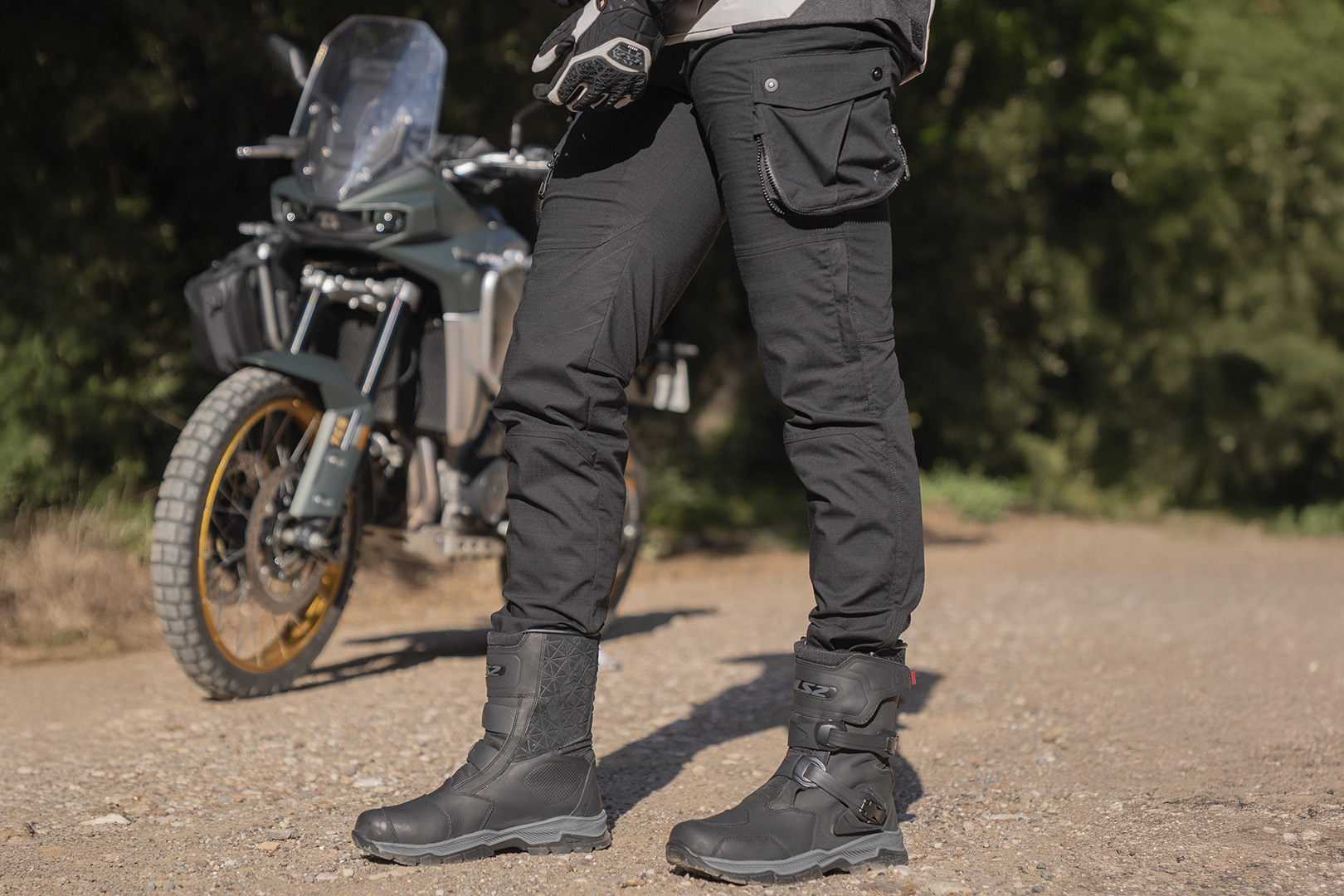 COAST - UNISEX - BLACK