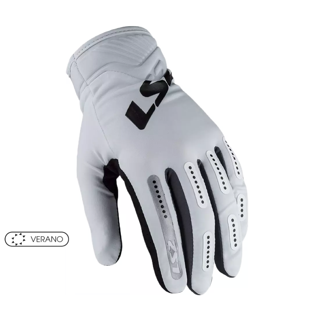 BEND MAN WHITE GREY